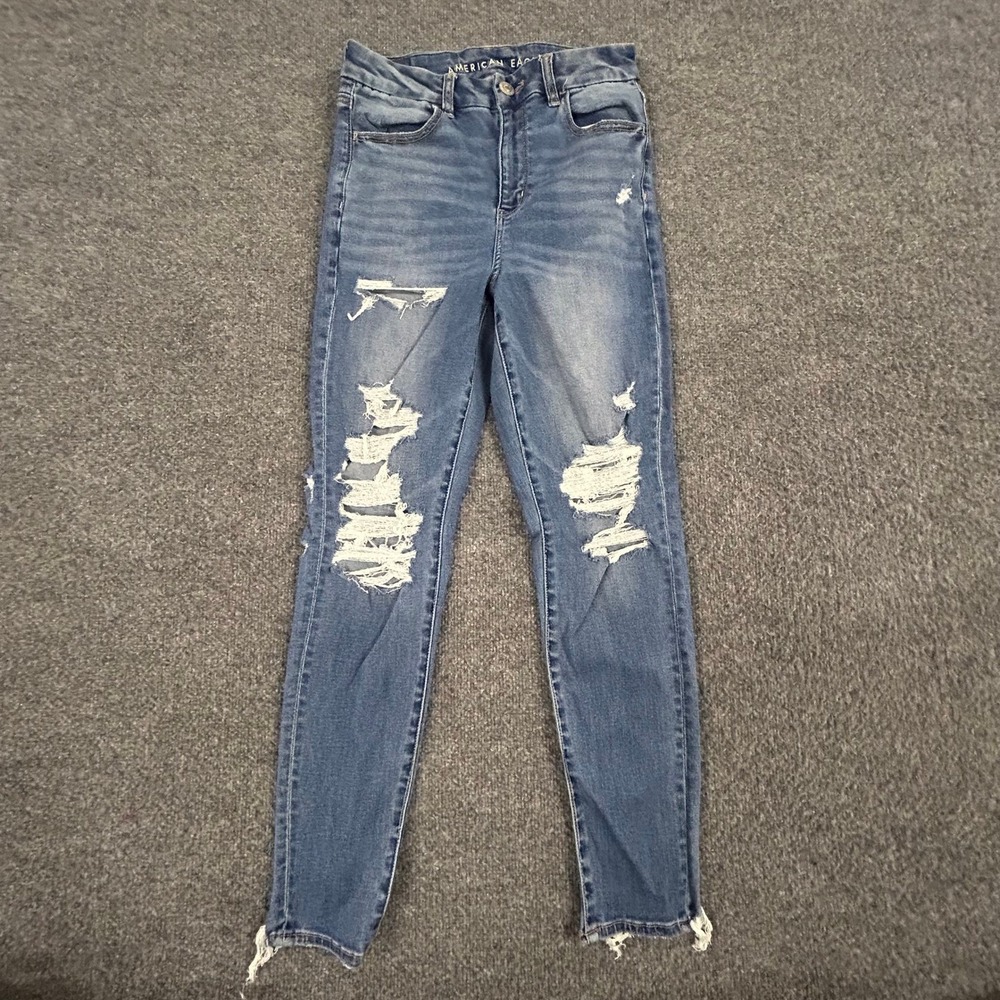American Eagle Jeans Womens Size 8 Blue Distressed Skinny High Rise Frayed Hem